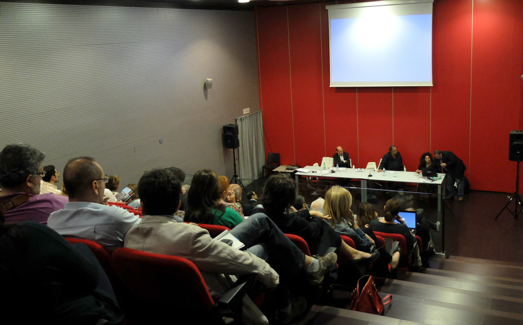 Il corso di aggiornamento dell'Odg alla Mediateca Marte di Cava de' Tirreni (foto L. Pepe)