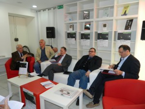 RITA ESPOSITO - foto presentazione giornale il Paradosso