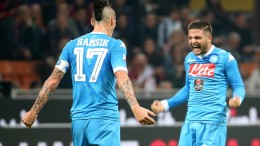 Lorenzo Insigne festeggia al Meazza con Marek Hamsik (foto Ansa.it)