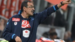 Maurizio Sarri durante Milan-Napoli (foto Ansa)