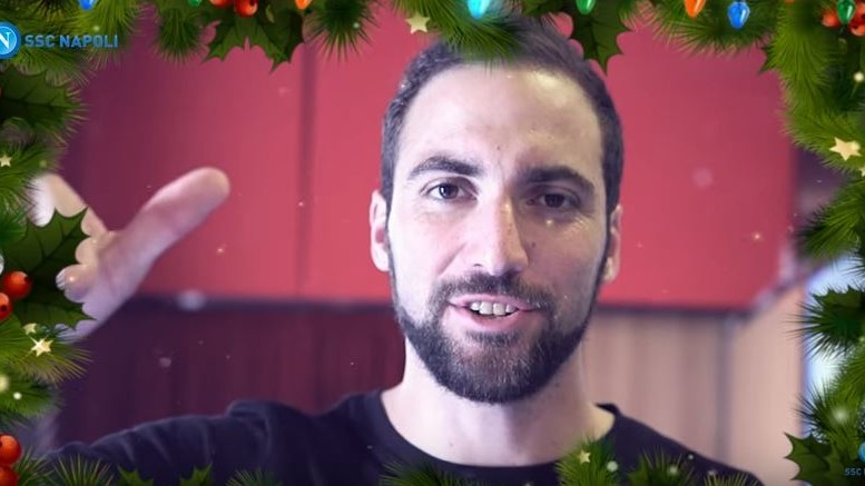 Auguri Di Natale Video.Napoli Gli Auguri Di Natale Degli Azzurri In Un Video Angelo Di Marino