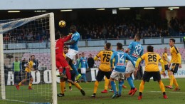 Napoli-Verona 2-0